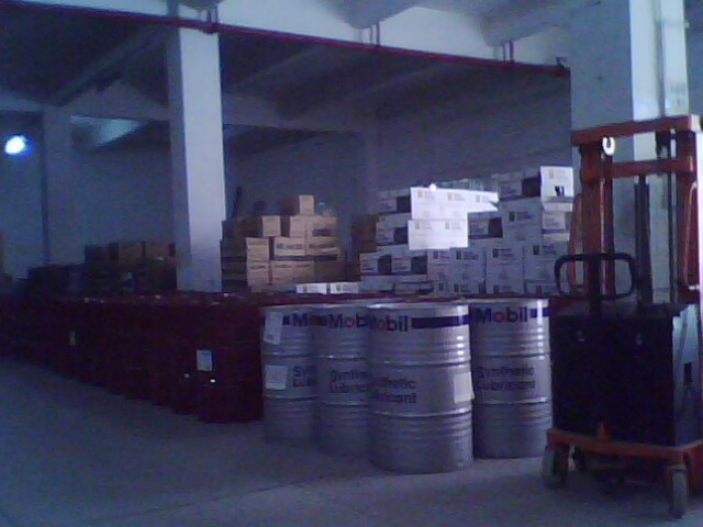 ���ڿ�ĥҺѹ�� AW68 Mobil Hydraulic AW68