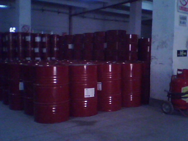 美孚(液压油)纽华FR 200D液压油   Mobil Nyvac FR 200D