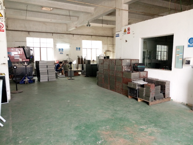 ×¨Òµ»úÏäÖÆ×÷¹©Ó¦ îÓ½ð¼¤¹âÇÐ¸î¼Ó¹¤