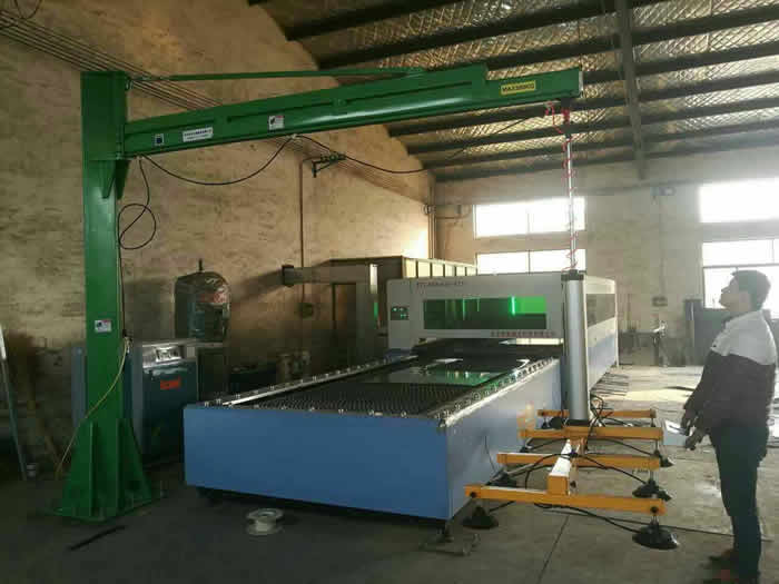 Æø¶¯Ðü±Û ÉÏ°å»ú 500KG