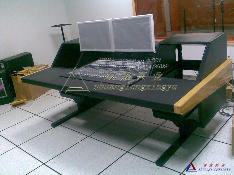 厂家直销 音频控制台02监控电视墙调度操作台网络机柜