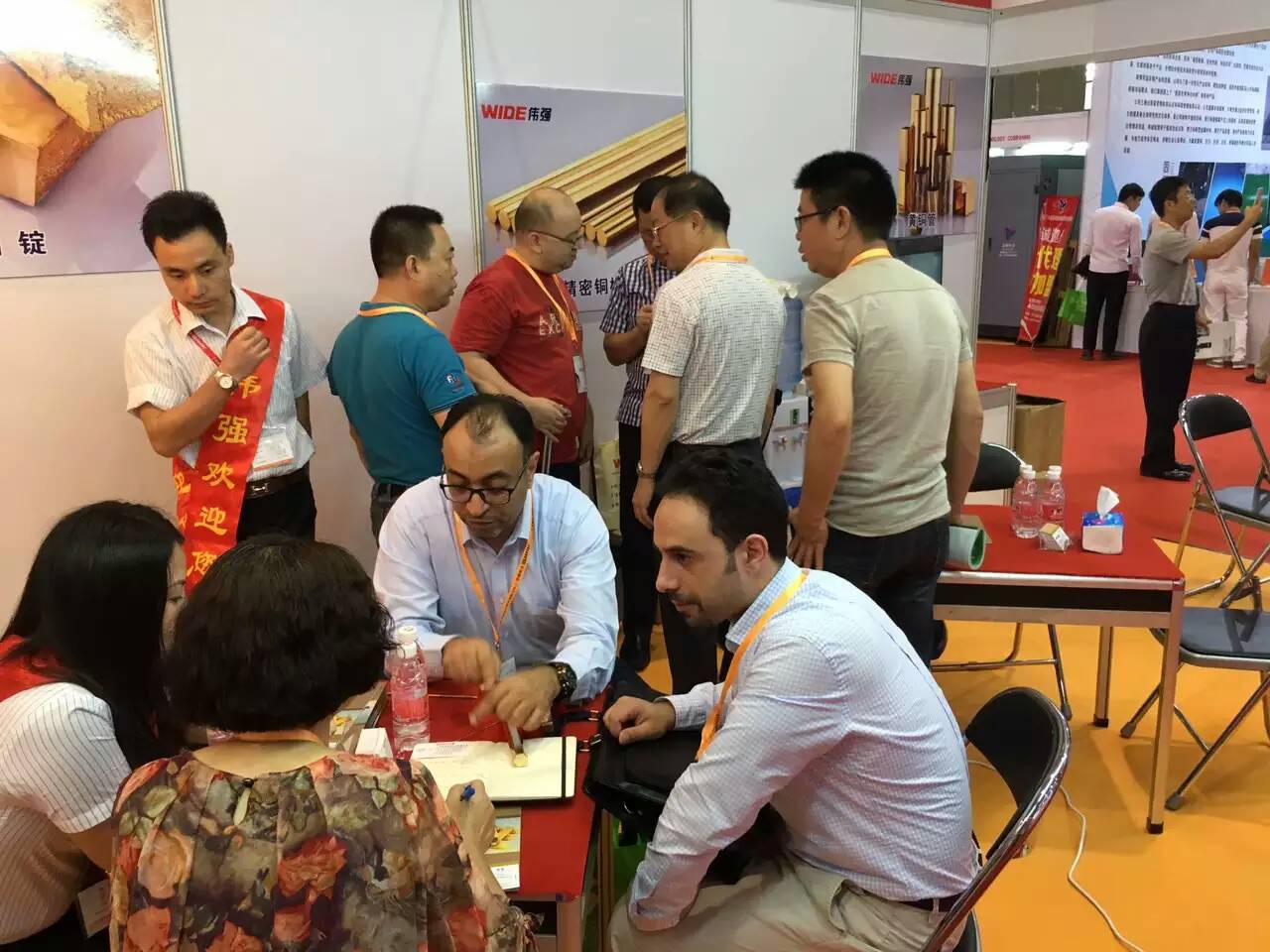 ��չ�����޹�˾